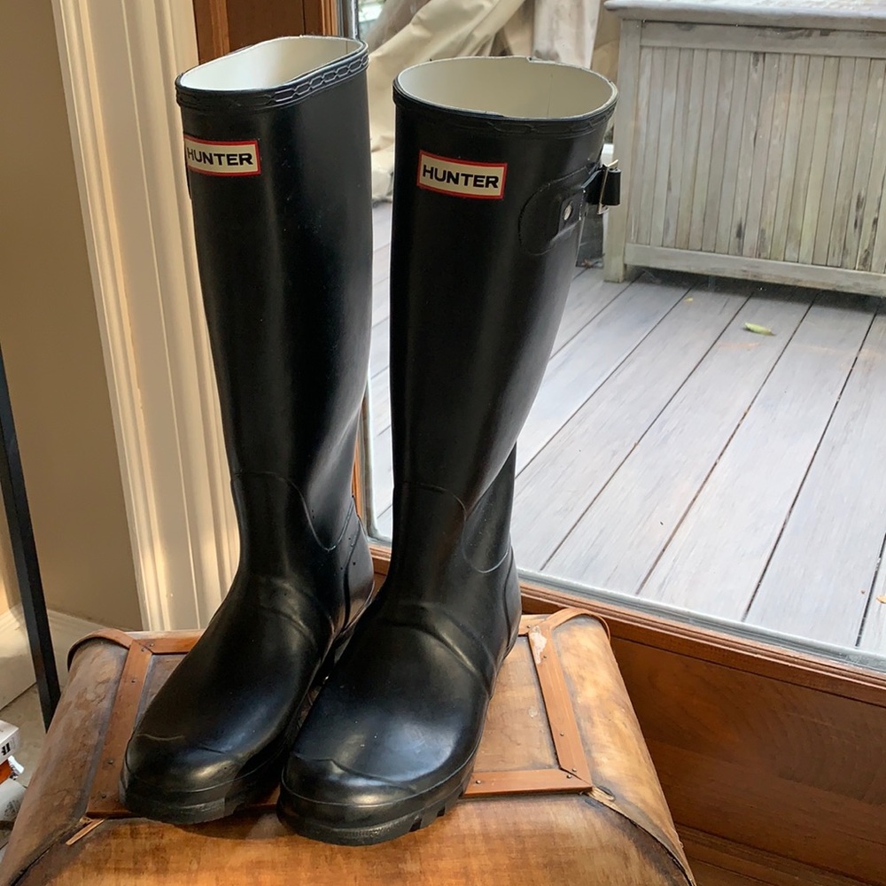 🐦‍🔥🔥☄️☄️Hunter Original Tall Black Rain boot. 7.